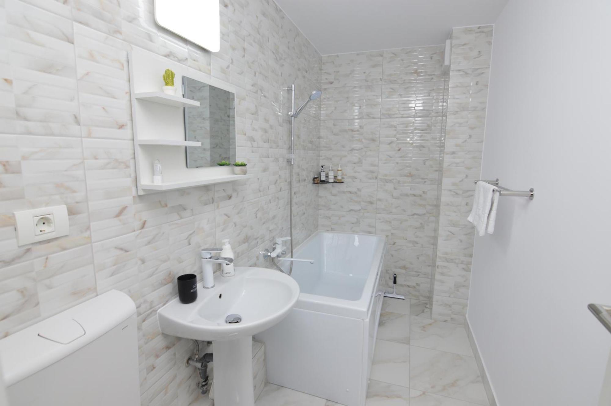 E&C Aparthotel Bucharest Mall, Unirii Area エクステリア 写真